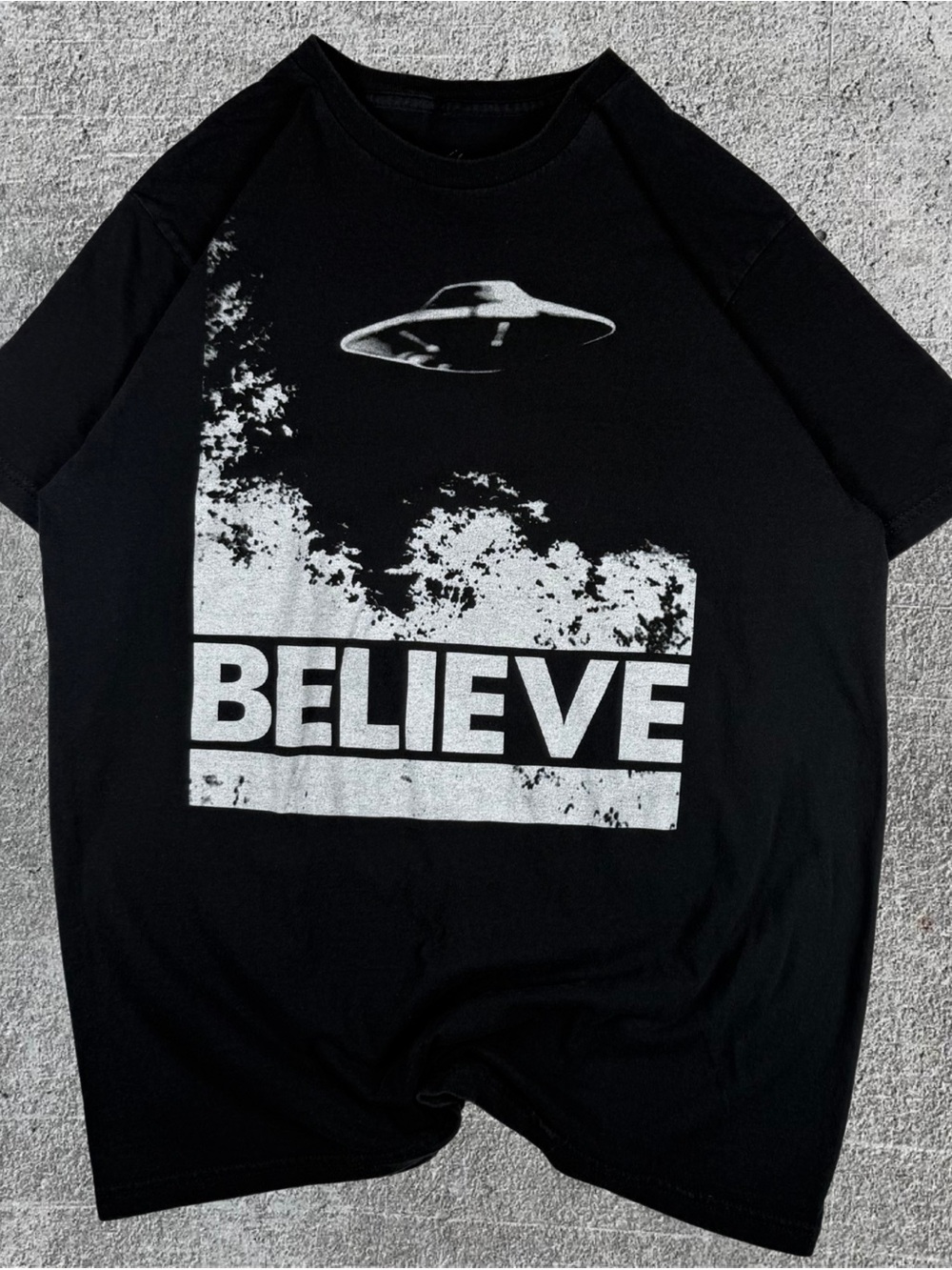 Men’s Believe The X Files Graphic Black Short Sleeve T-Shirt Size Large
